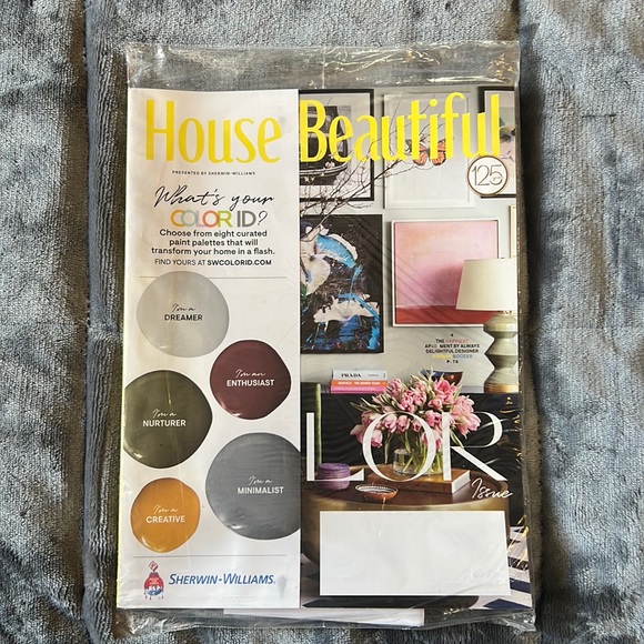 House Beautiful Magazine April/May 2021 The Color Issue - Picture 1 of 3